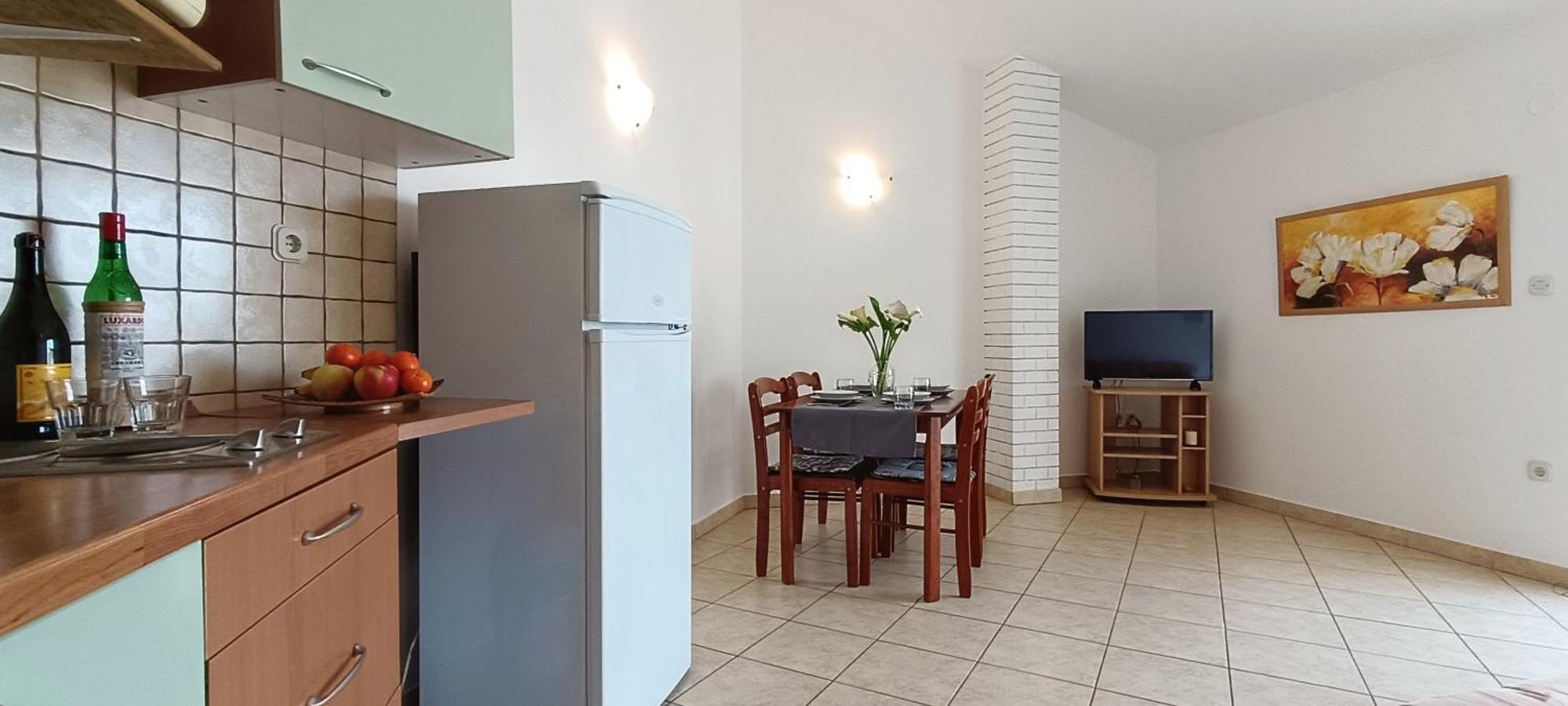 Apartments Roko Lalin Пакоштане Екстер'єр фото