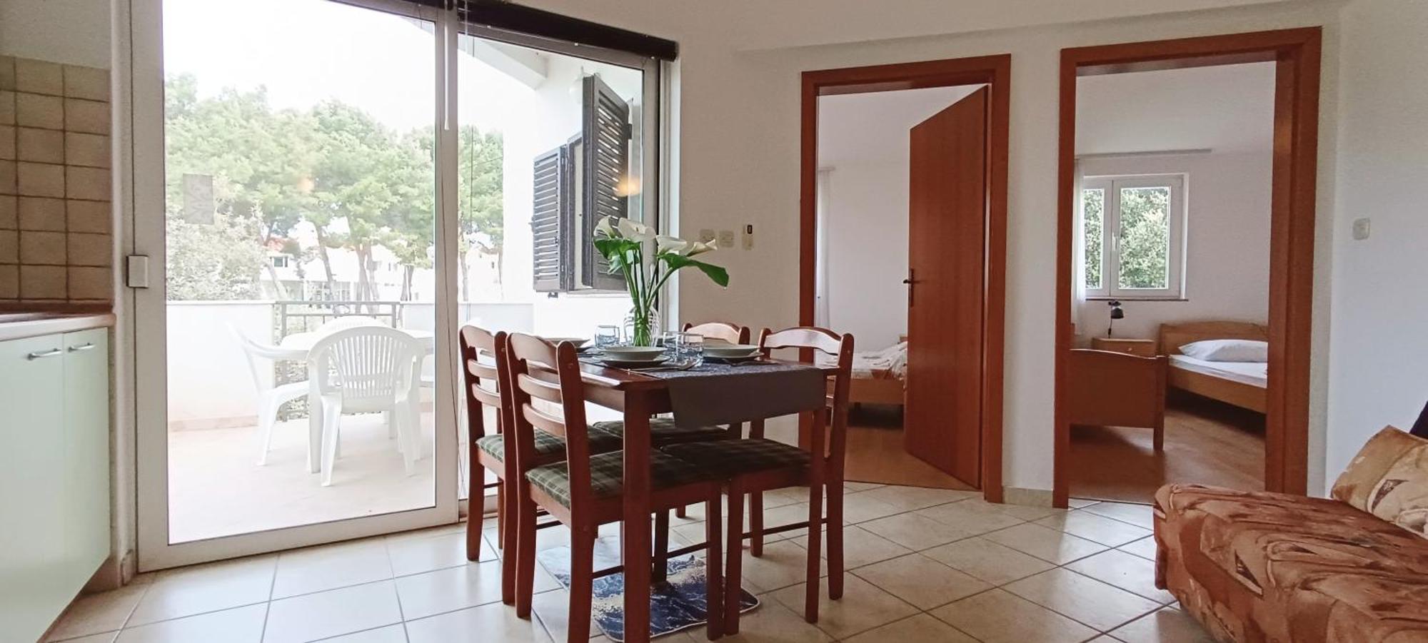 Apartments Roko Lalin Пакоштане Екстер'єр фото